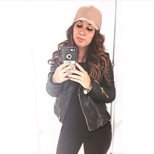 H&M black jacket with gold zippers